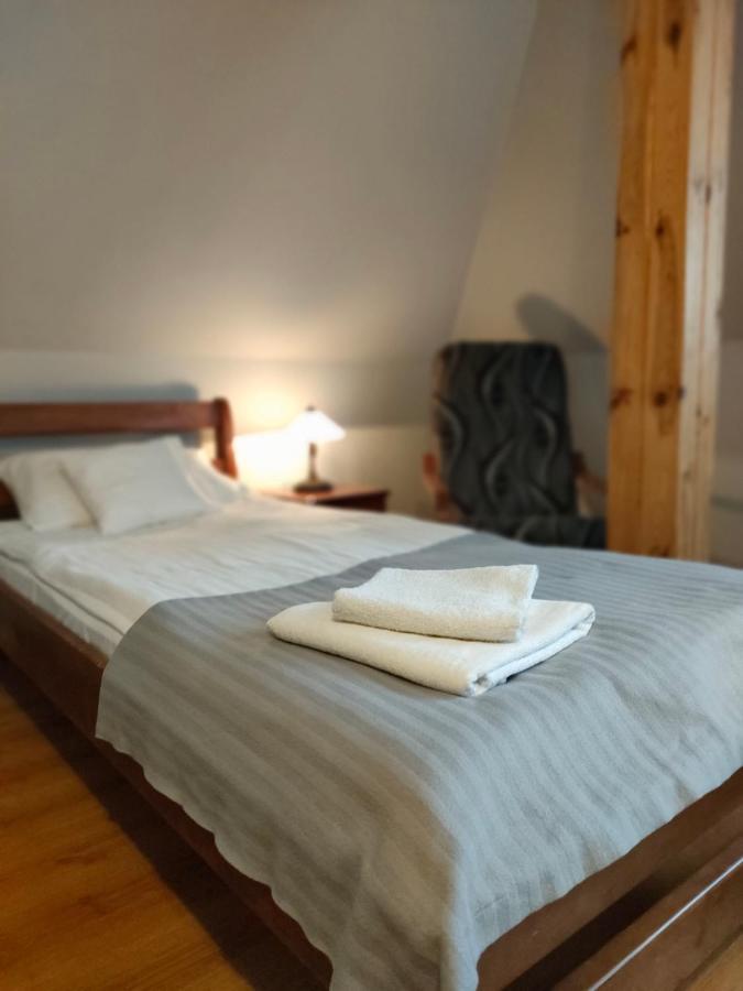 Dworek Zawadzkich Kruszyn  Eksteriør bilde